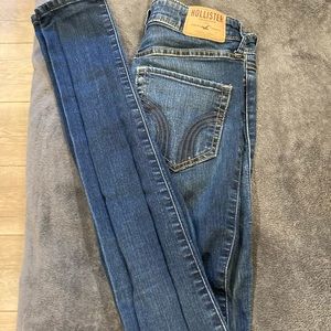 Hollister jeans